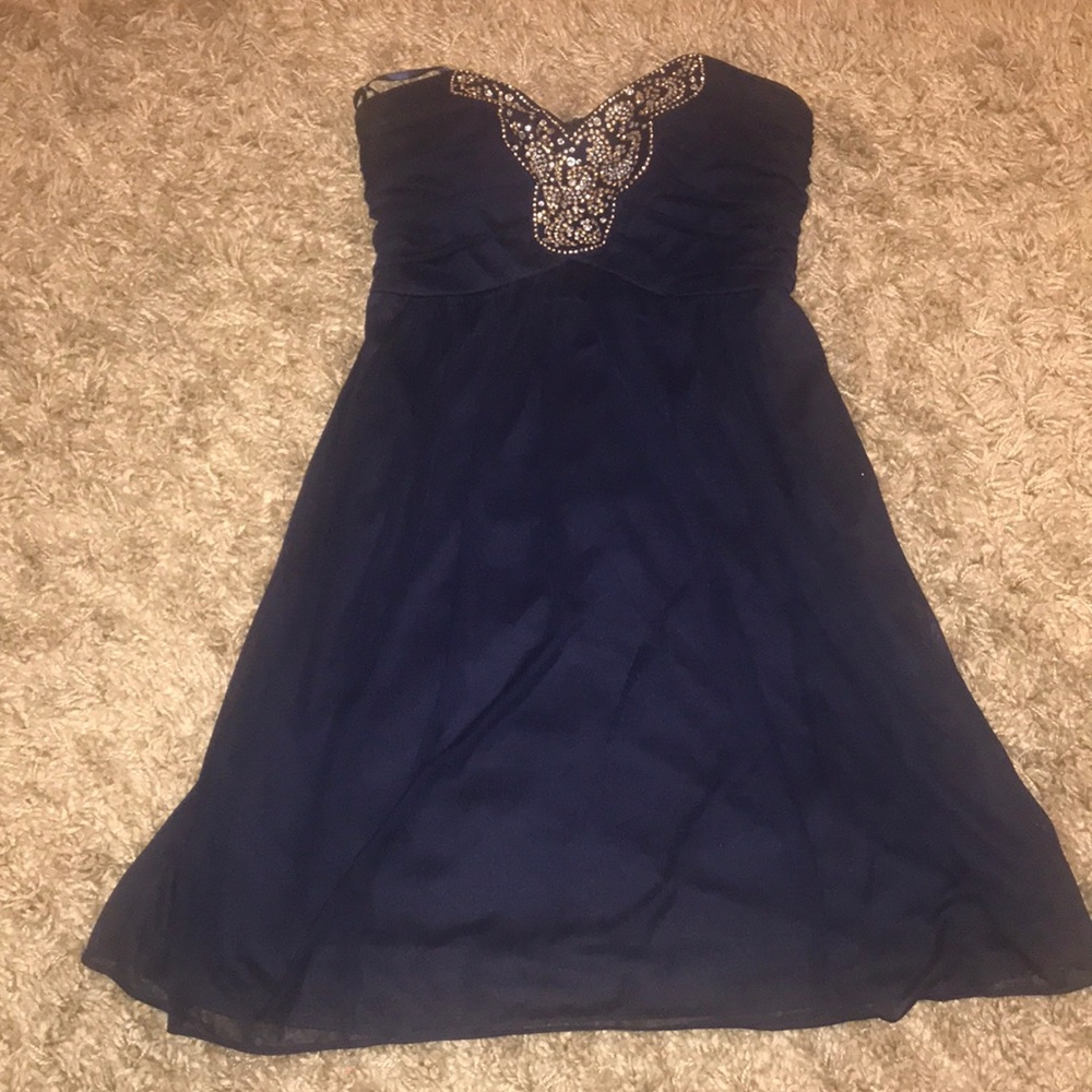 Juniors prom dress